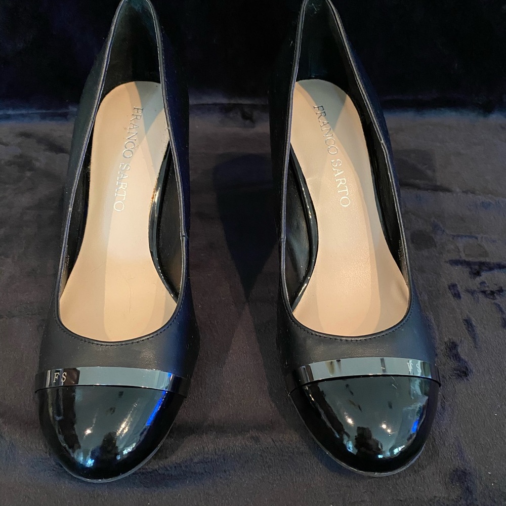 Franco Sarto Black Heeled Shoes Sleek and Sophisticated